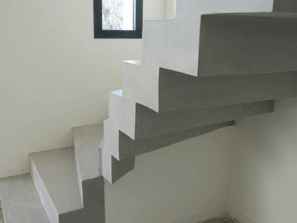Création d'escalier en béton Châteauroux